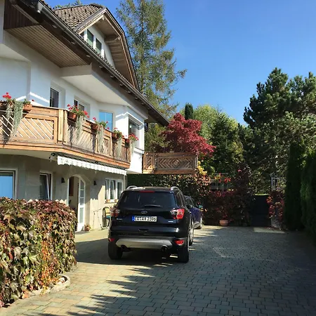 Rudi Hiti'S Guest House-3
